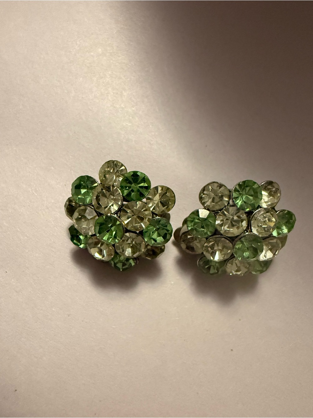 Vintage 1950s Green & Clear Rhinestone Cluster Clip On Earrings MCM